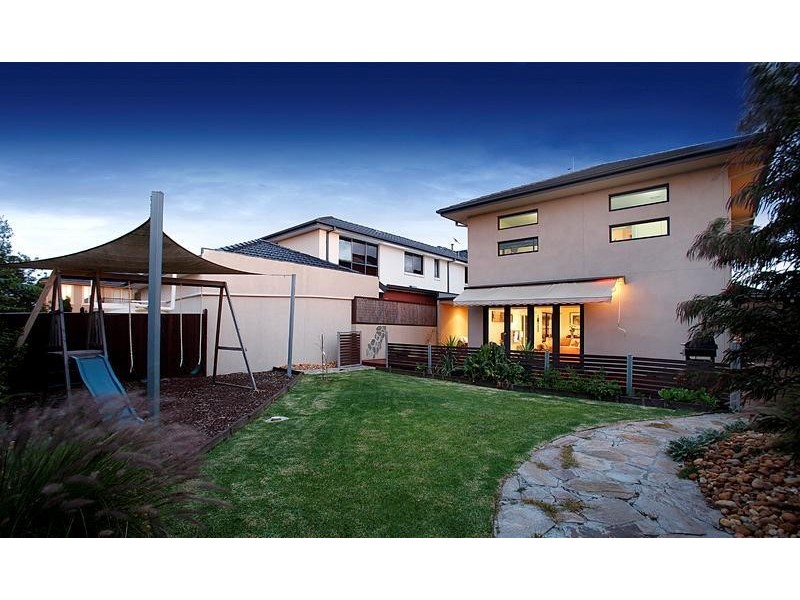 7 Robson Street, Sanctuary Lakes VIC 3030