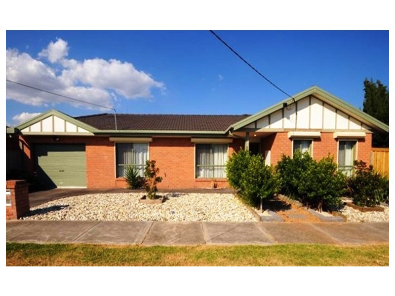 2 Davis Court, Altona Meadows VIC 3028