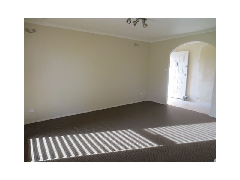 39 Powlett Street, Altona Meadows VIC 3028