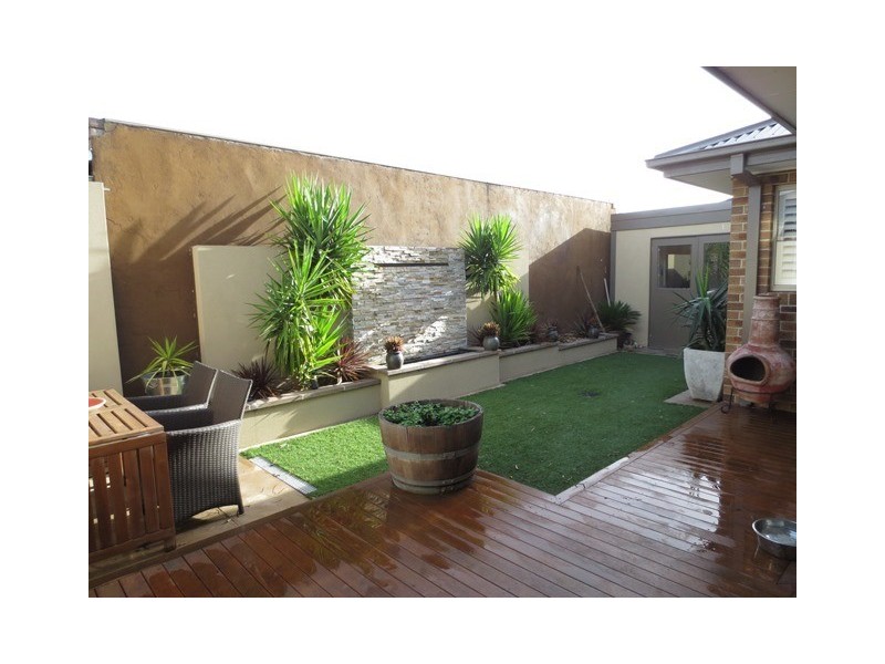 1A Harris Street, Altona North VIC 3025