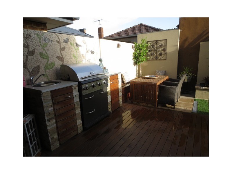 1A Harris Street, Altona North VIC 3025