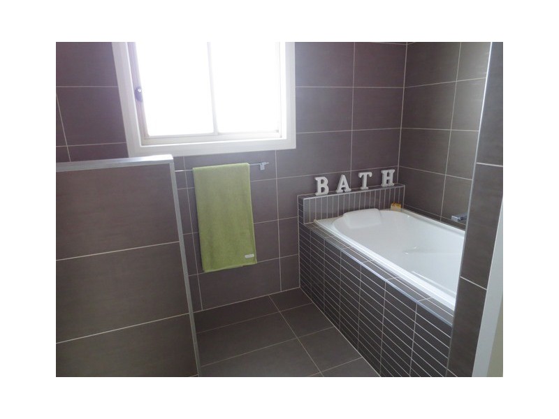 1A Harris Street, Altona North VIC 3025