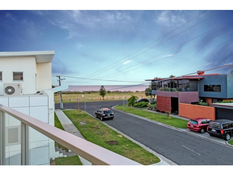 2B Garden Grove, Seaholme VIC 3018