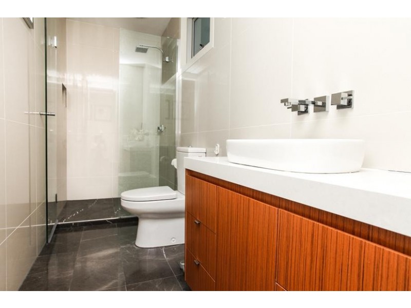 2B Garden Grove, Seaholme VIC 3018