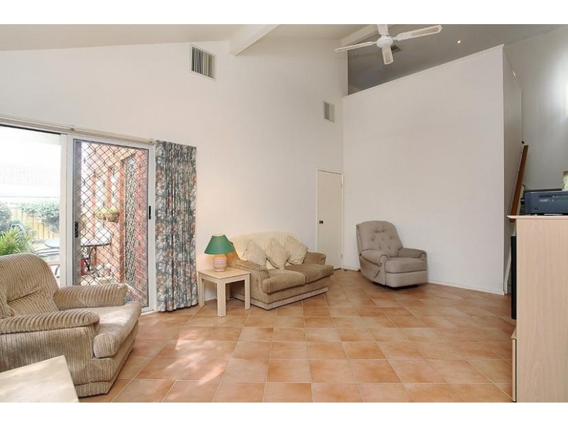 8 Munro Court, Altona Meadows VIC 3028