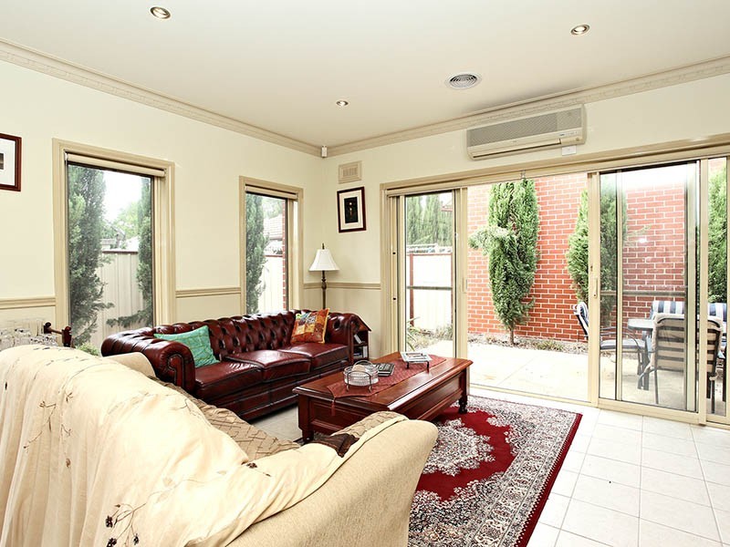 51 Linnet Street, Altona VIC 3018