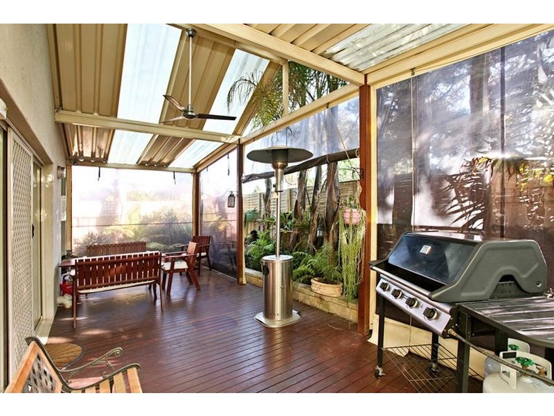 3/215 Queen Street, Altona VIC 3018