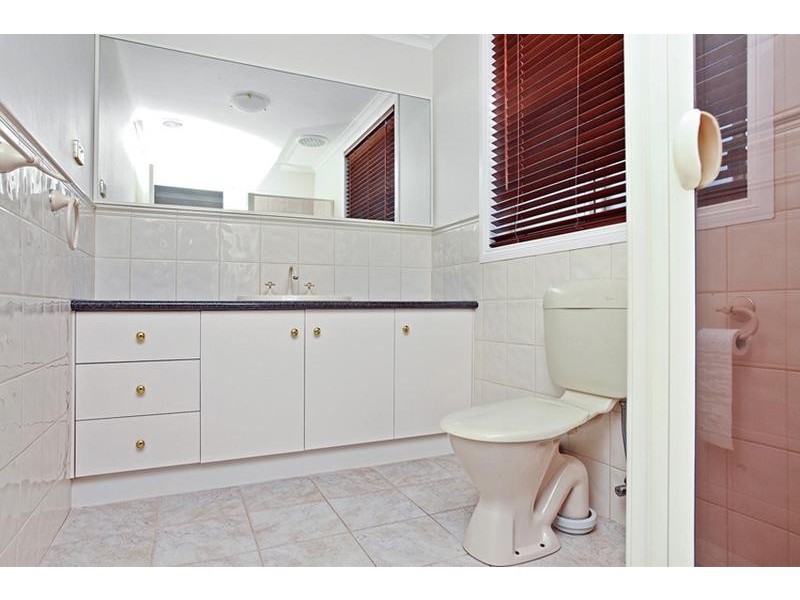 3/215 Queen Street, Altona VIC 3018