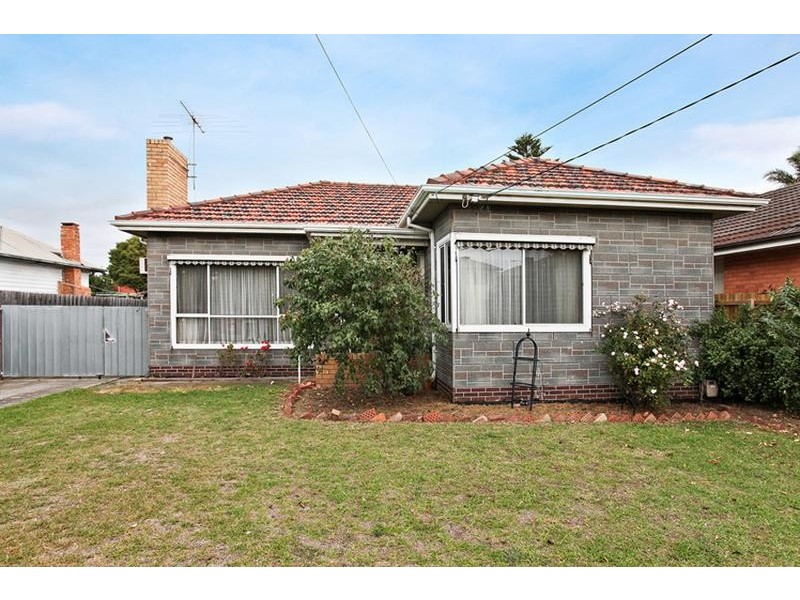 15 Mulga Street, Altona VIC 3018