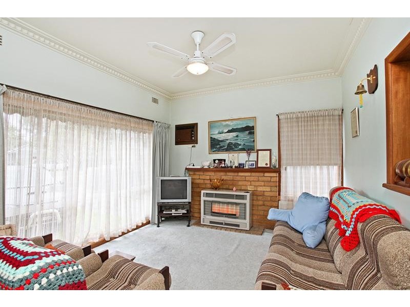 15 Mulga Street, Altona VIC 3018