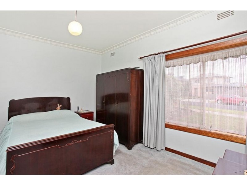 15 Mulga Street, Altona VIC 3018