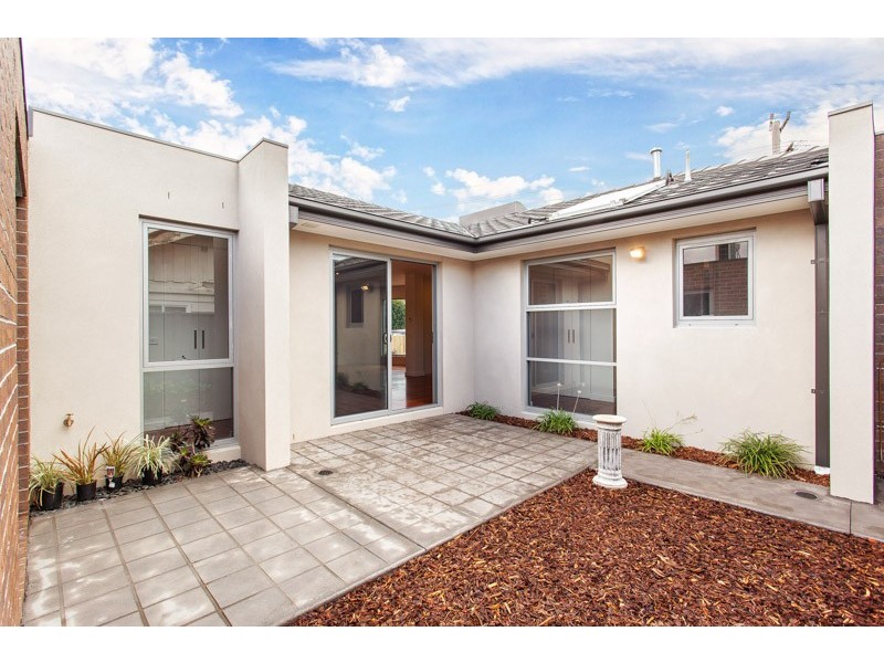 1/123 Blyth Street, Altona VIC 3018