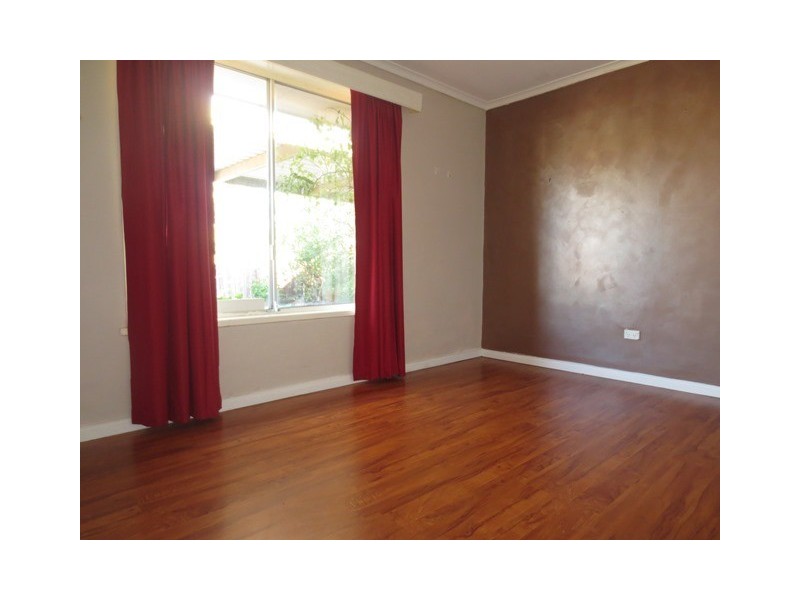 4/53 Rayner Street, Altona VIC 3018