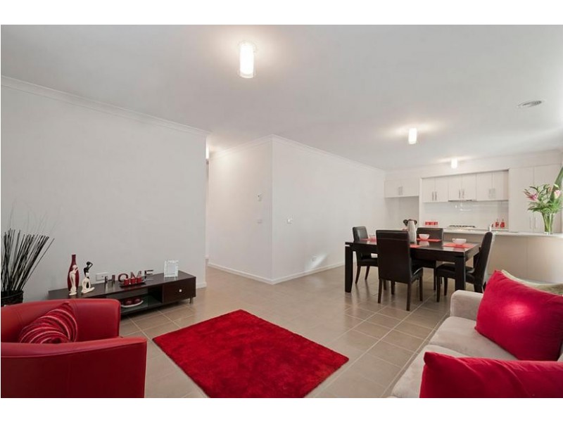 1/130-132 Victoria Street, Altona Meadows VIC 3028