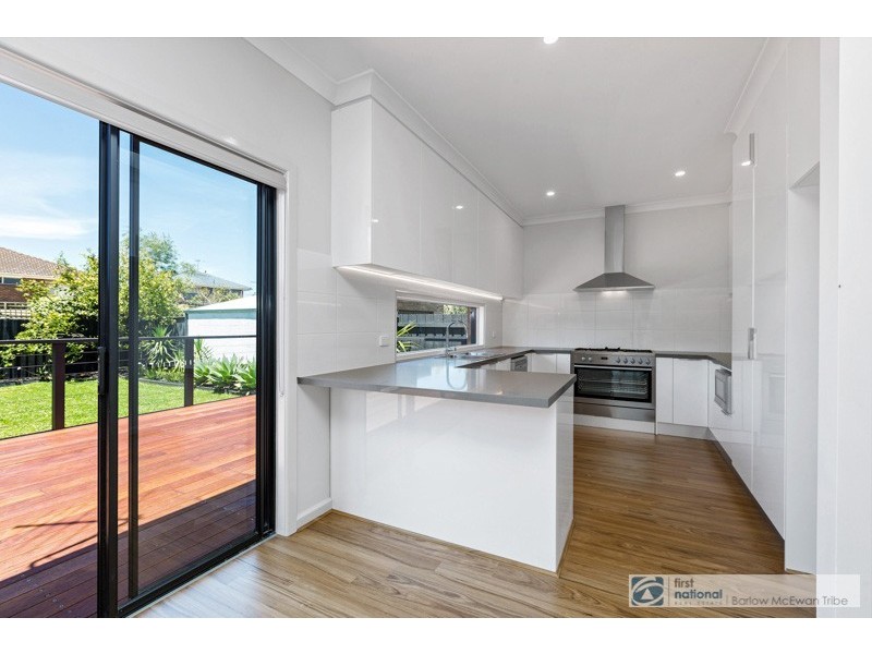 13 James Avenue, Seaholme VIC 3018