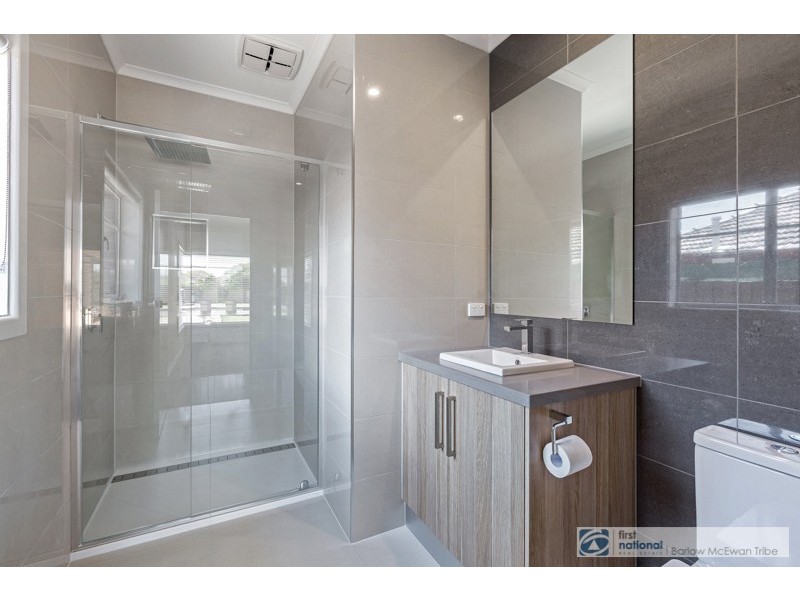 13 James Avenue, Seaholme VIC 3018