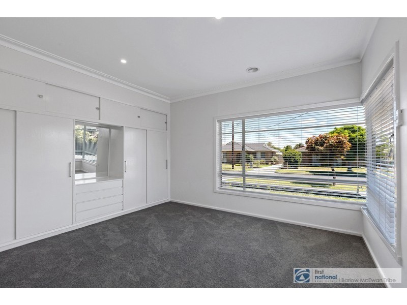13 James Avenue, Seaholme VIC 3018