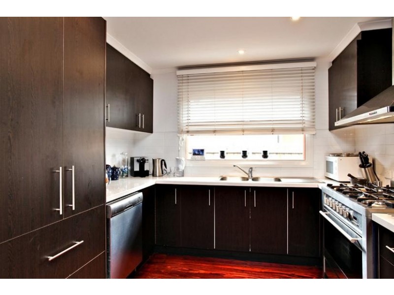 1 Martin Court, Altona VIC 3018