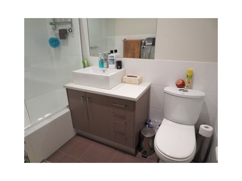 37 Swamphen Drive, Williams Landing VIC 3027