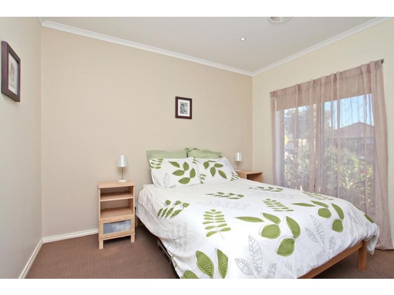 1/8 Rayner Street, Altona VIC 3018