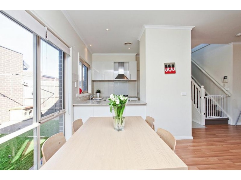 1/8 Rayner Street, Altona VIC 3018