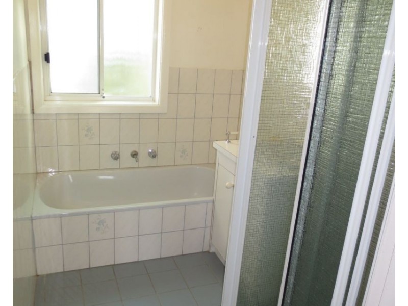 15 Mulga Street, Altona VIC 3018