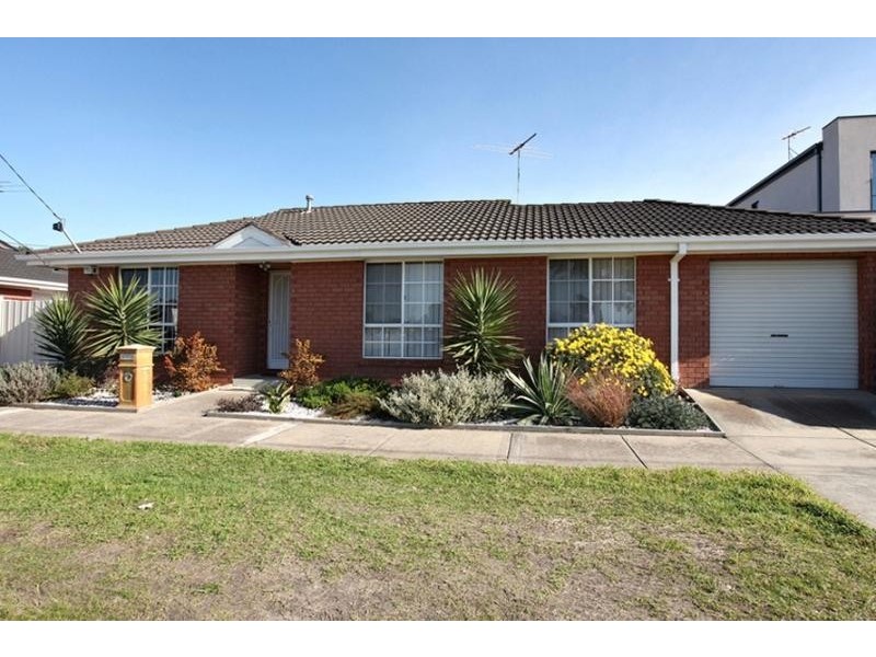 42 Howard Street, Altona Meadows VIC 3028