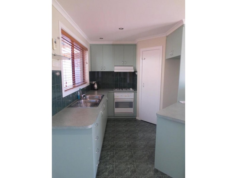 24 Howard Street, Altona Meadows VIC 3028