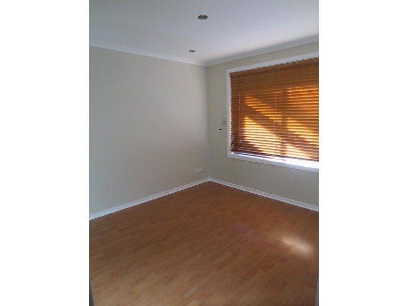 24 Howard Street, Altona Meadows VIC 3028