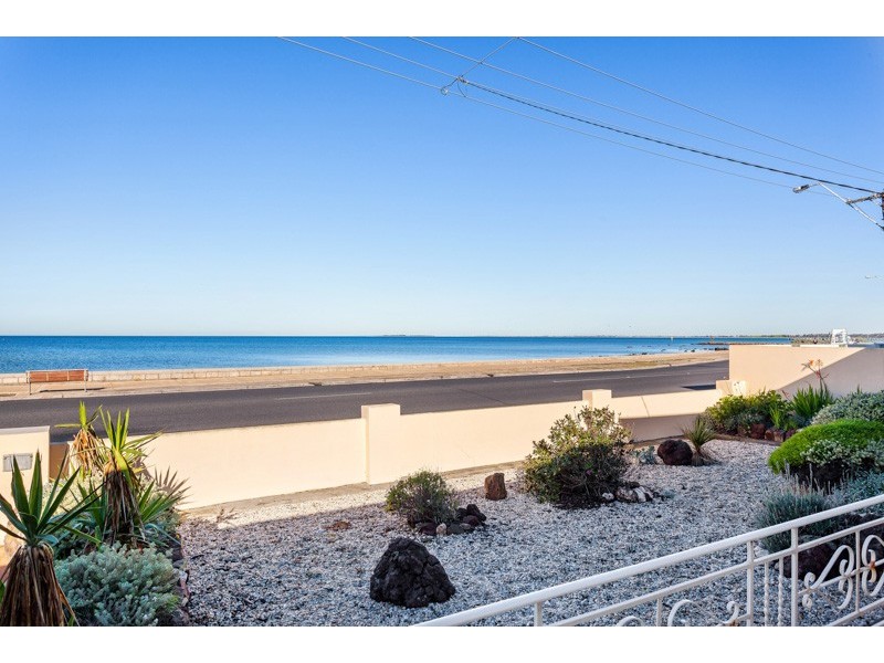 75 Esplanade, Altona VIC 3018