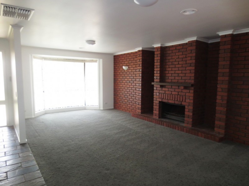 1 Munro Court, Altona Meadows VIC 3028