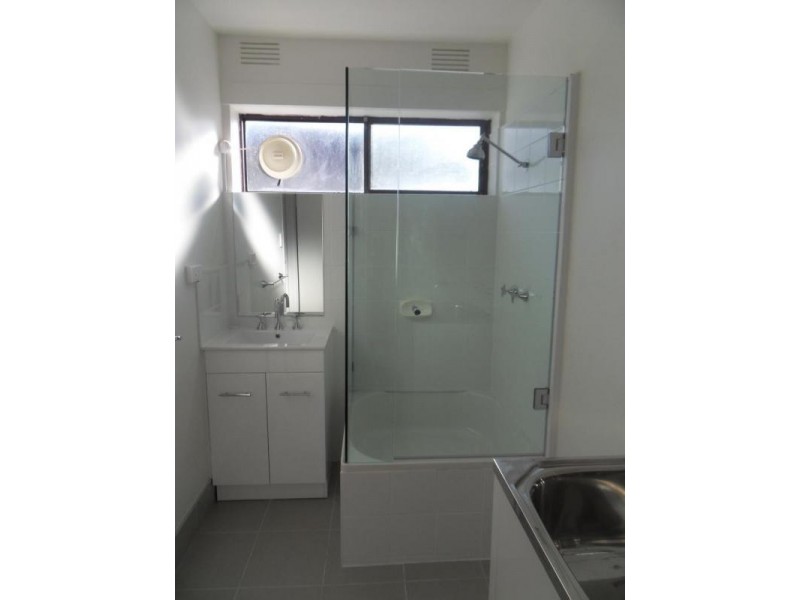 6/5 Robin Street, Altona VIC 3018