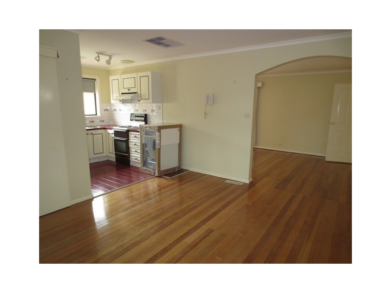 20 Simmons Drive, Seaholme VIC 3018