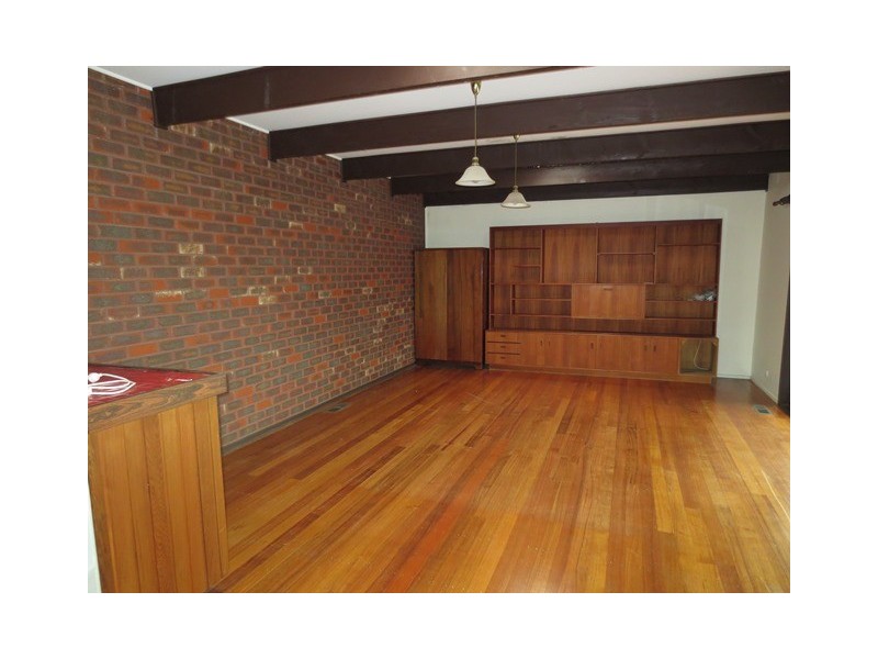 20 Simmons Drive, Seaholme VIC 3018