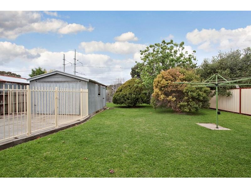 95 Waters Drive, Seaholme VIC 3018
