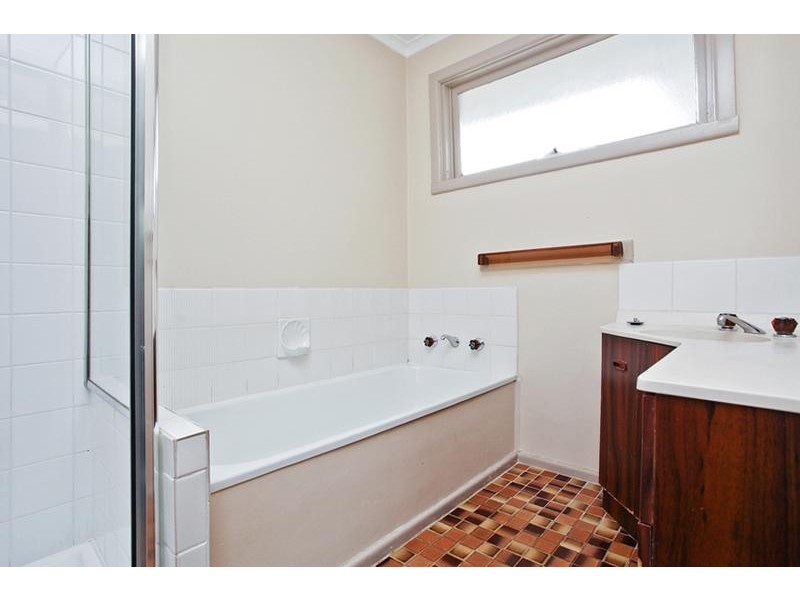 95 Waters Drive, Seaholme VIC 3018
