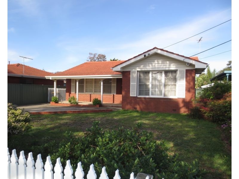 14 Hammond Street, Altona VIC 3018