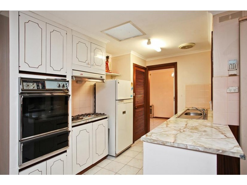 12 Queen Street, Seaholme VIC 3018