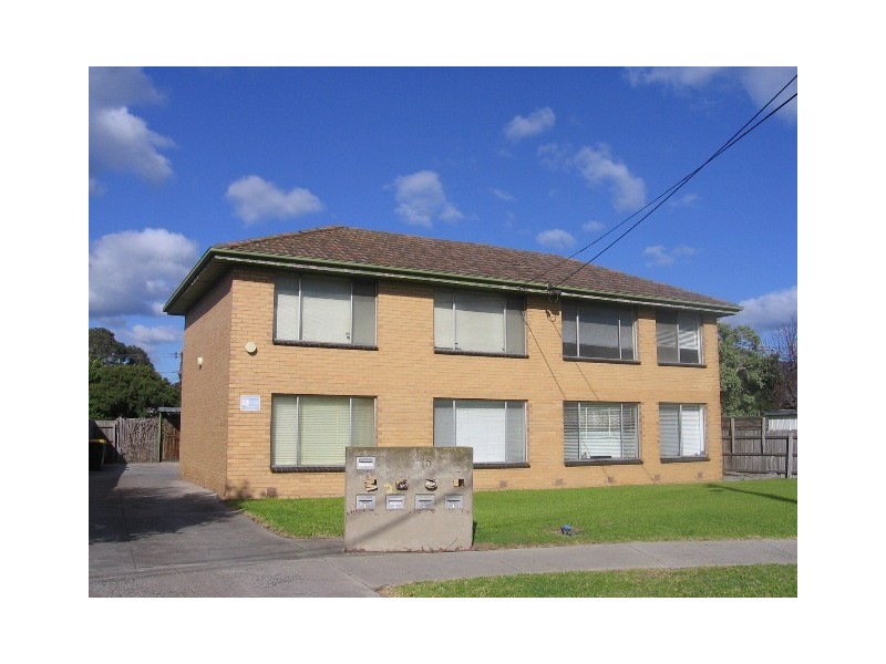 2/15 Jurga Court, Seaholme VIC 3018