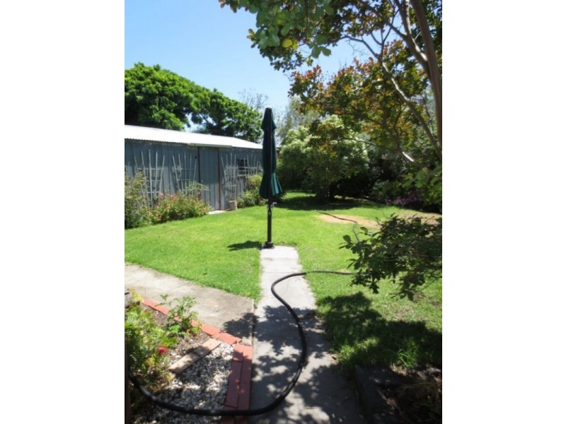 67 Bracken Gve, Altona VIC 3018