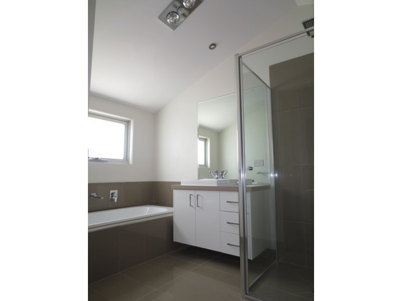 3/6 David Street, Altona VIC 3018