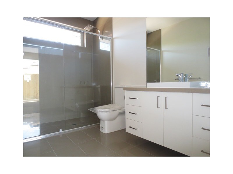 3/6 David Street, Altona VIC 3018