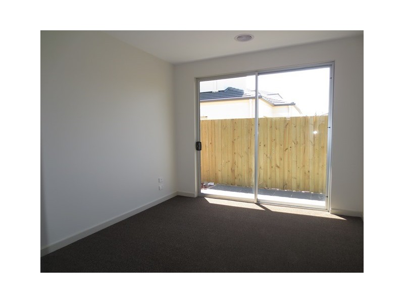 3/6 David Street, Altona VIC 3018