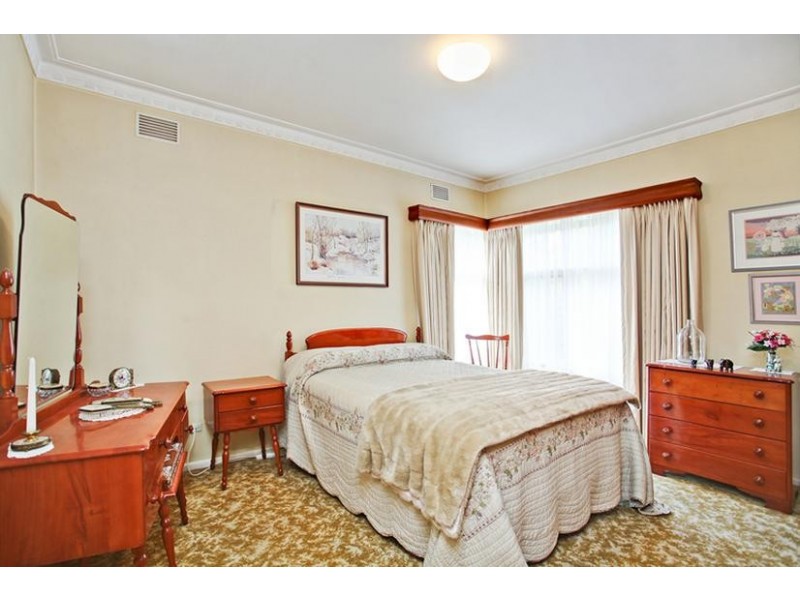 18 Merritt Court, Altona VIC 3018