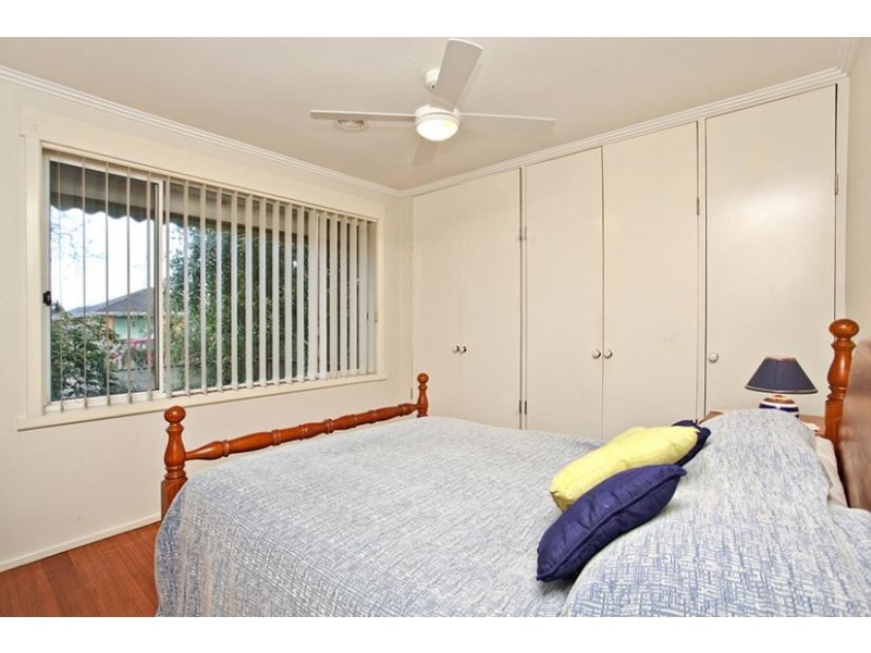 38 Dove Avenue, Altona VIC 3018