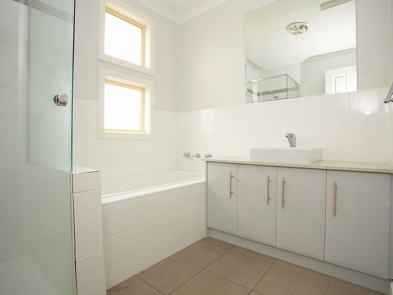 184 Civic Parade, Altona VIC 3018