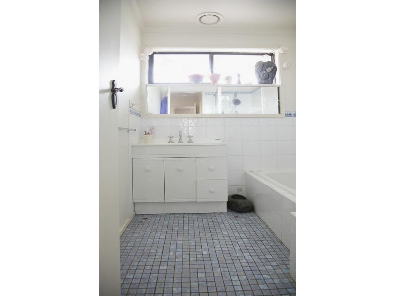 2/61 Marion Street, Altona North VIC 3025