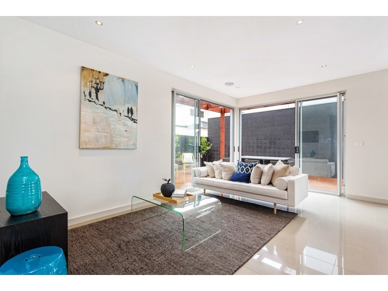 1/6 David Street, Altona VIC 3018