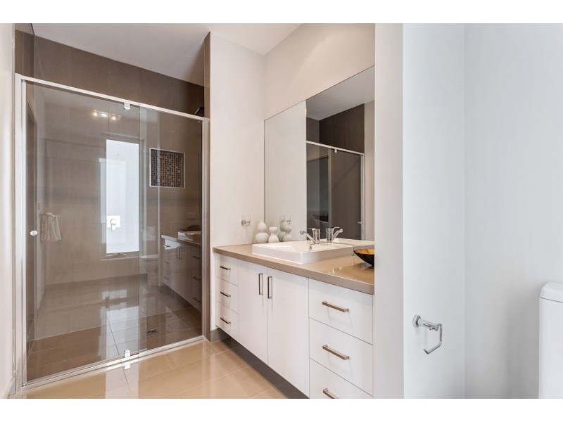 1/6 David Street, Altona VIC 3018