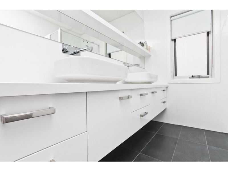 99 Blyth Street, Altona VIC 3018
